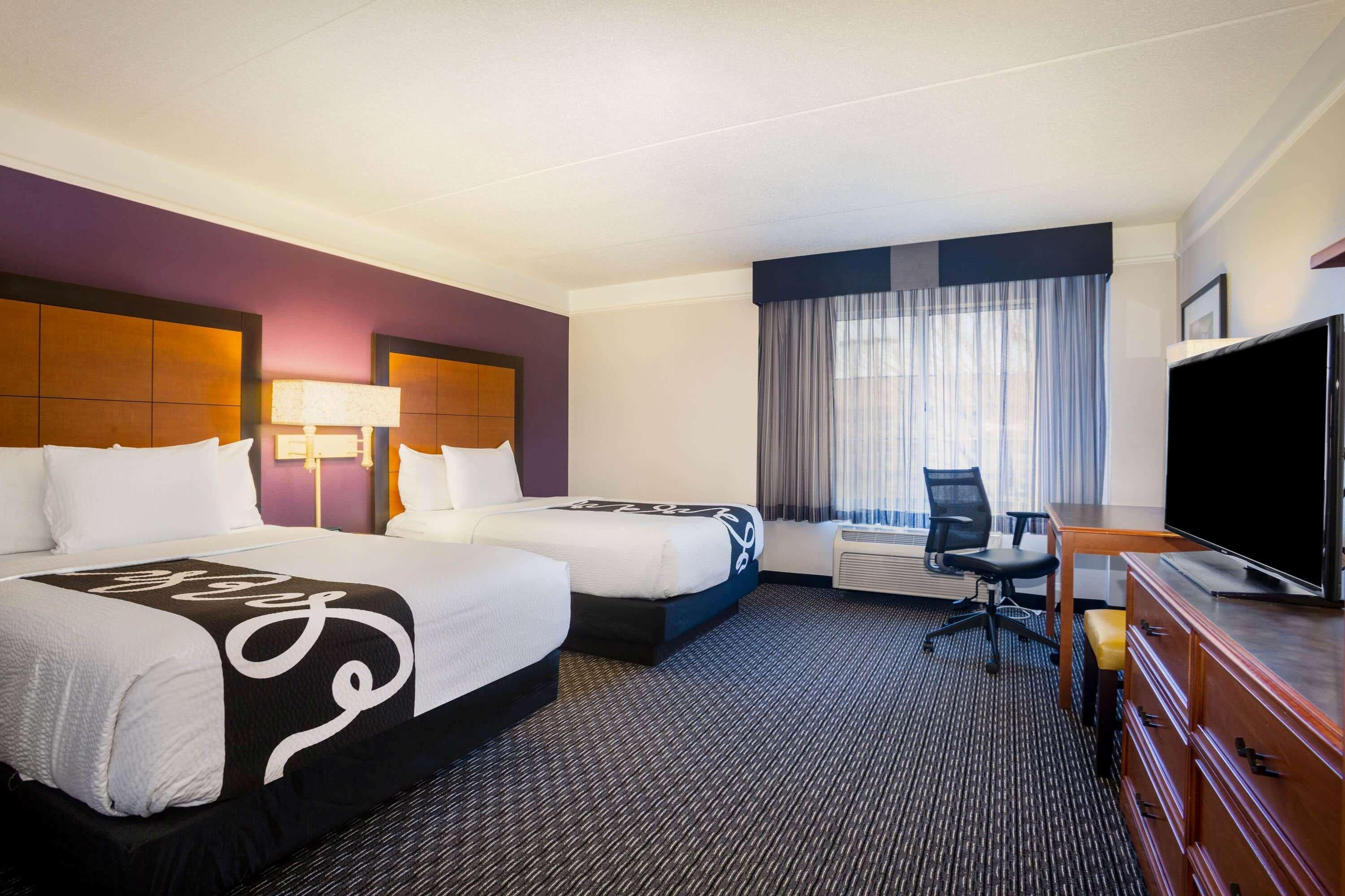 La Quinta By Wyndham St. Louis Westport Hotel Мериленд Хайтс Екстериор снимка