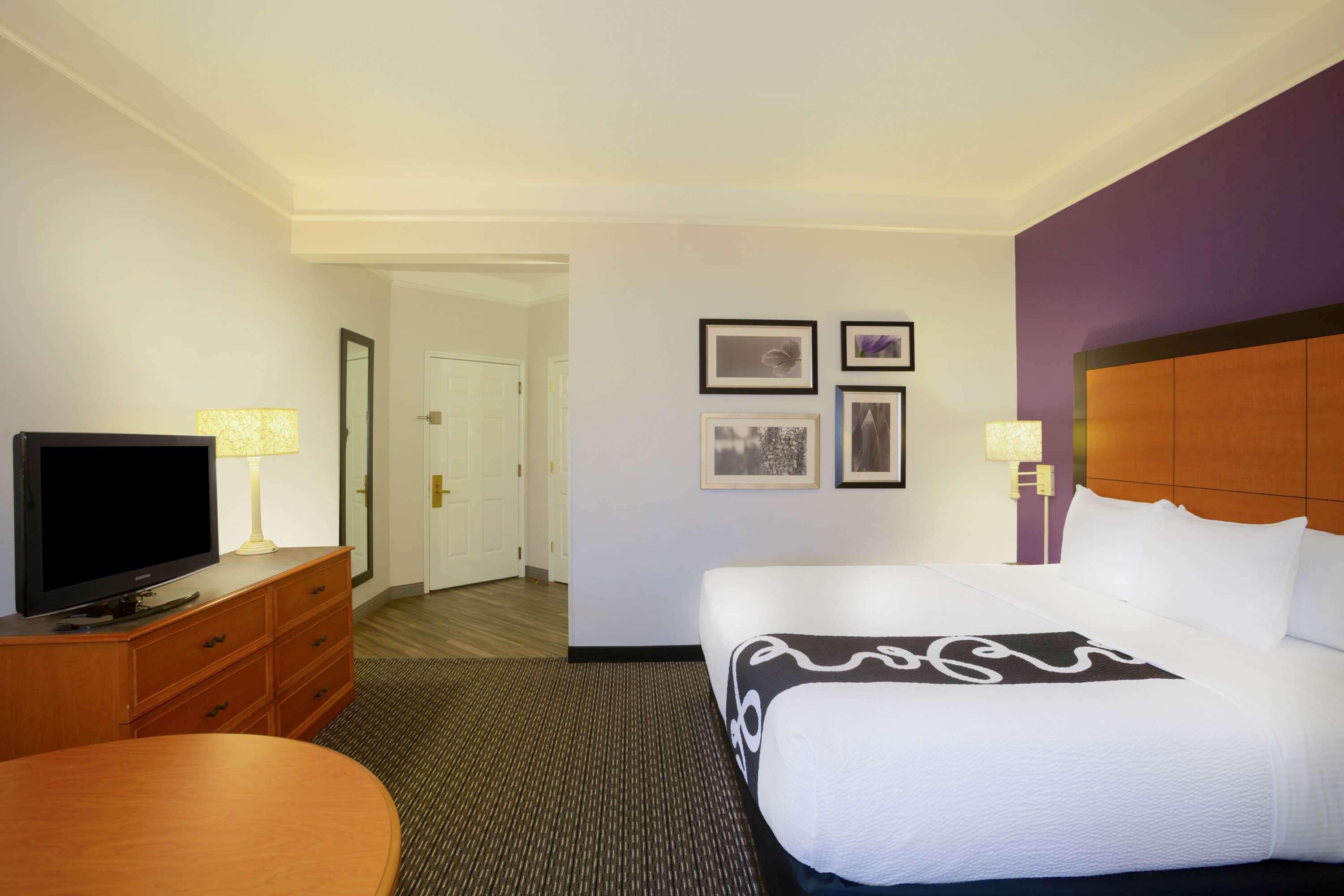 La Quinta By Wyndham St. Louis Westport Hotel Мериленд Хайтс Екстериор снимка