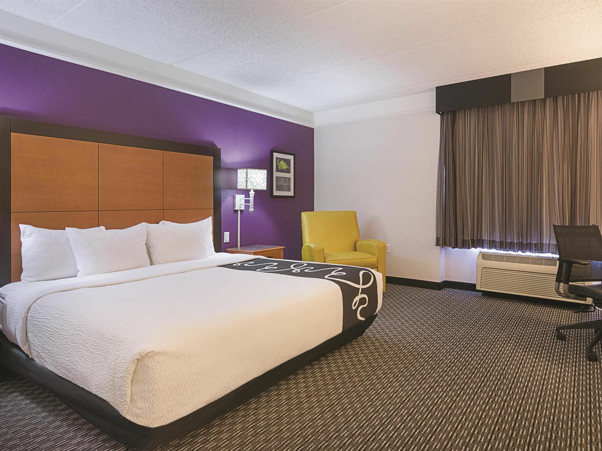 La Quinta By Wyndham St. Louis Westport Hotel Мериленд Хайтс Екстериор снимка